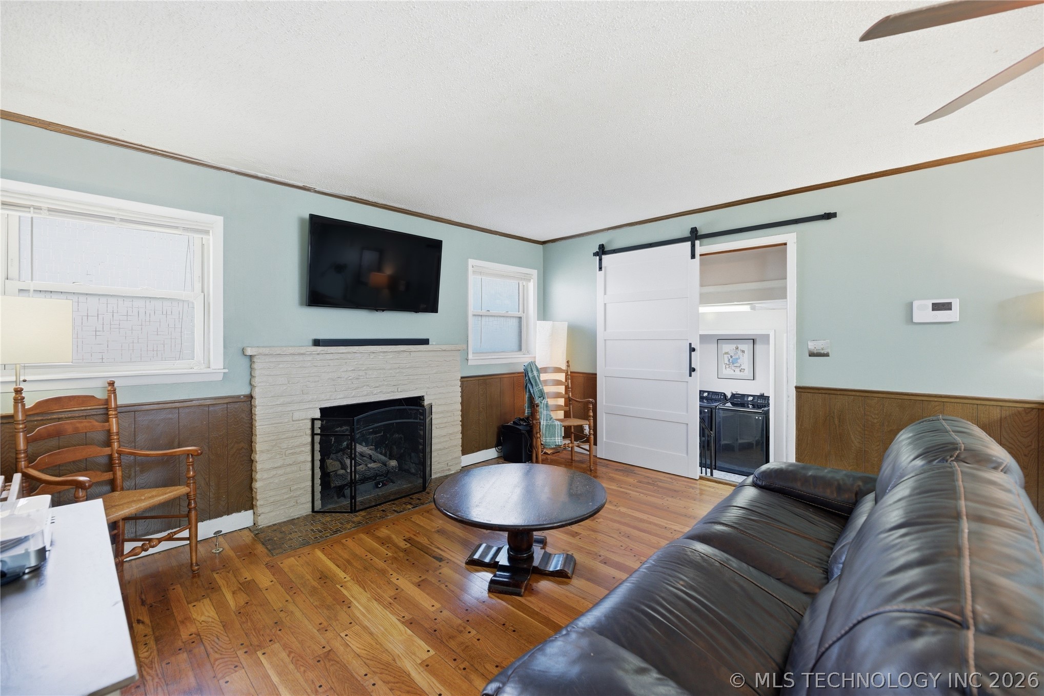 3931 S Oswego Avenue