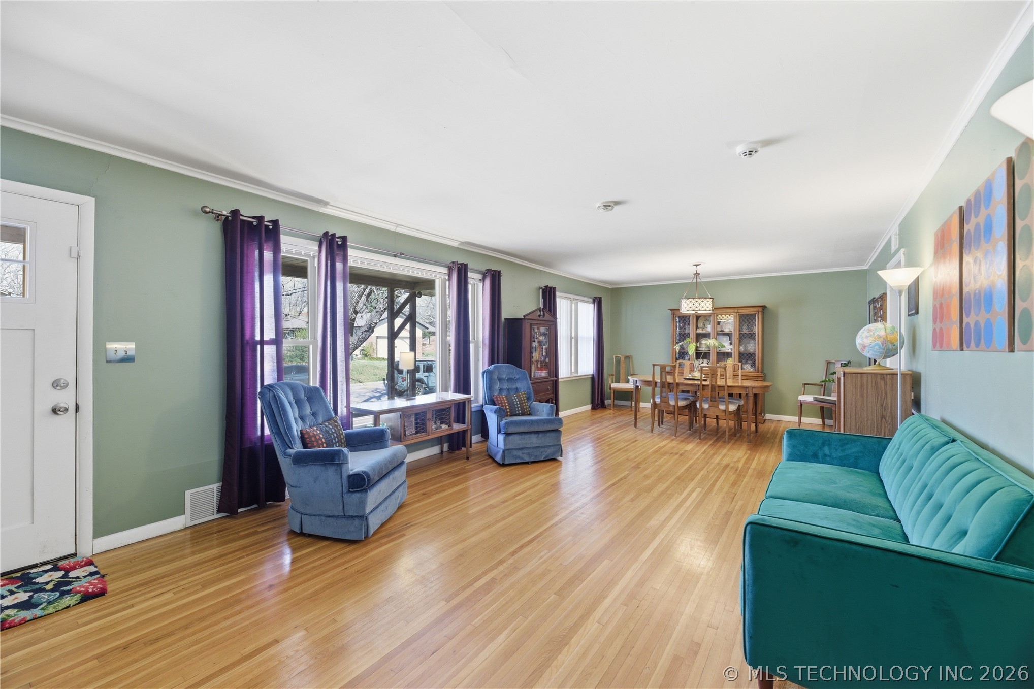 3931 S Oswego Avenue