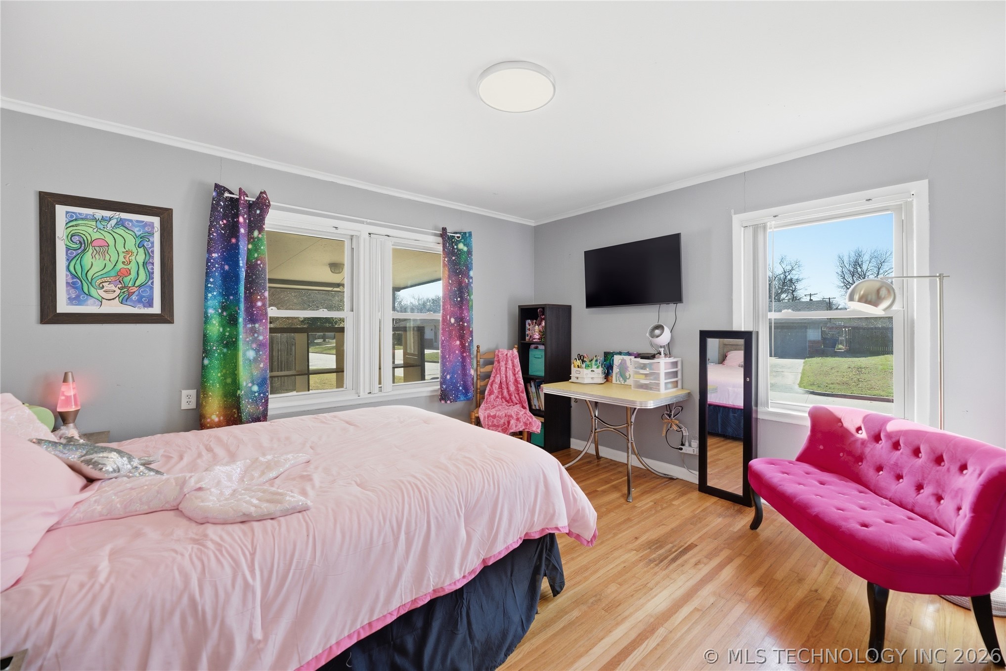 3931 S Oswego Avenue