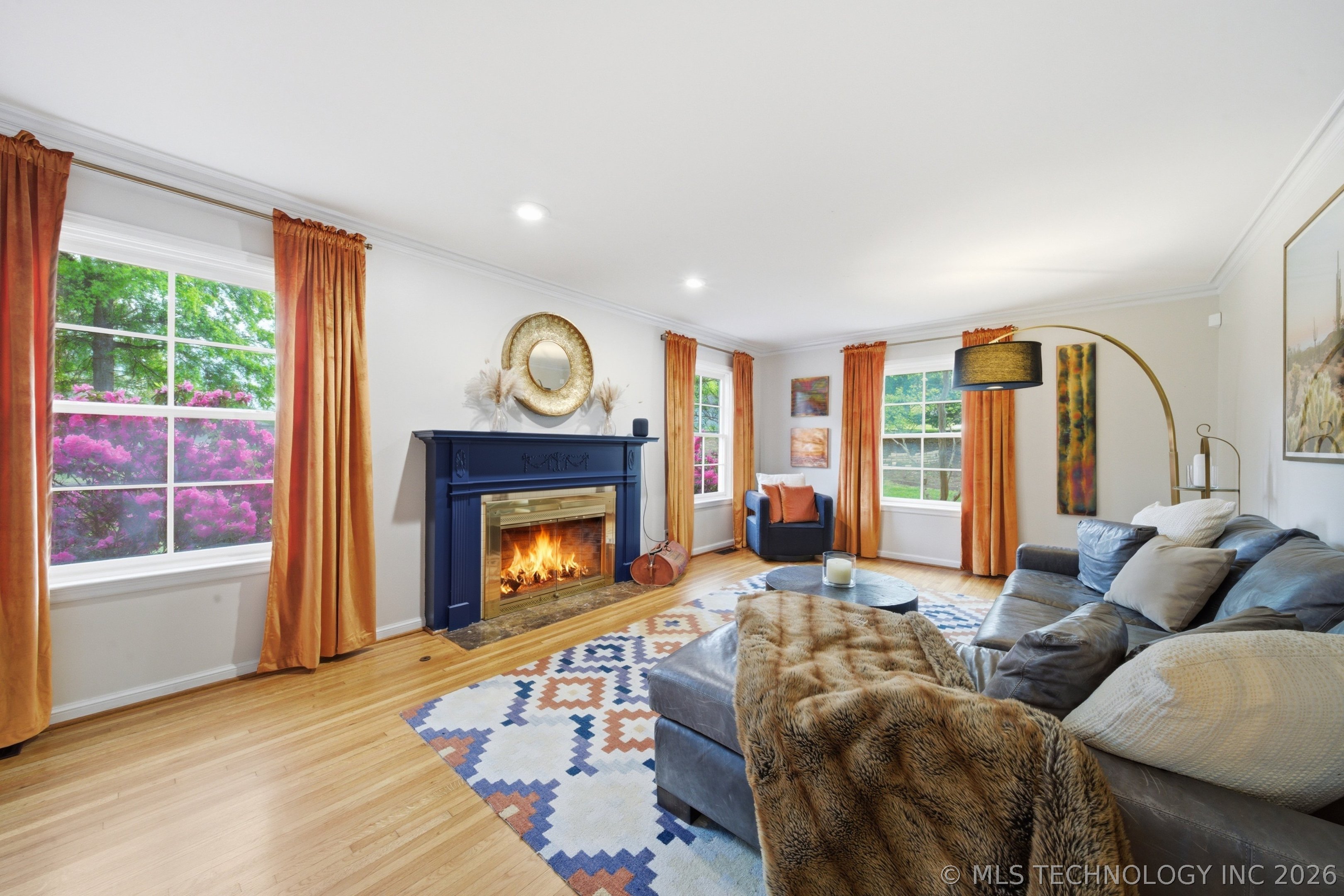 2264 E 37th Street