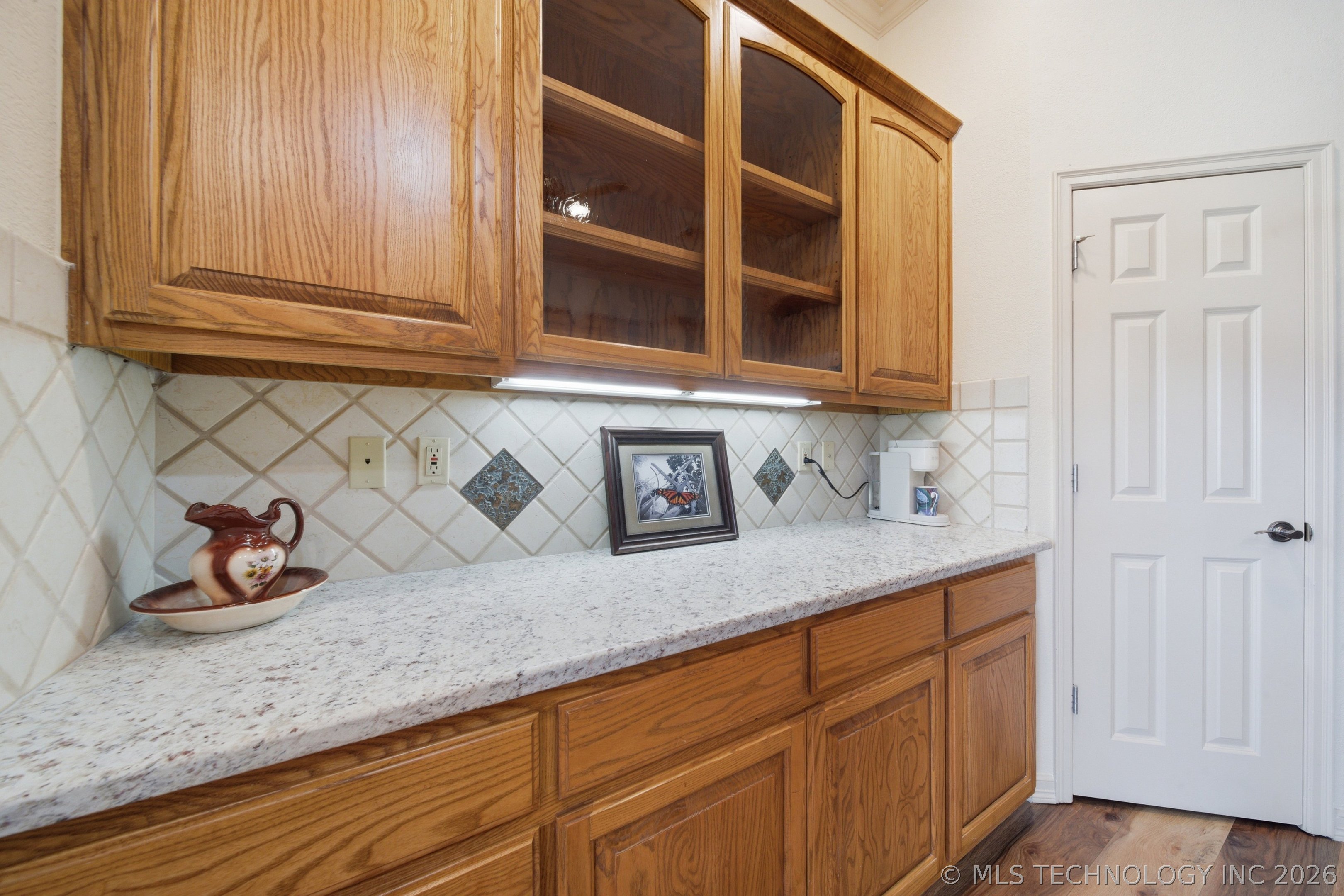 1504 W Trenton Street