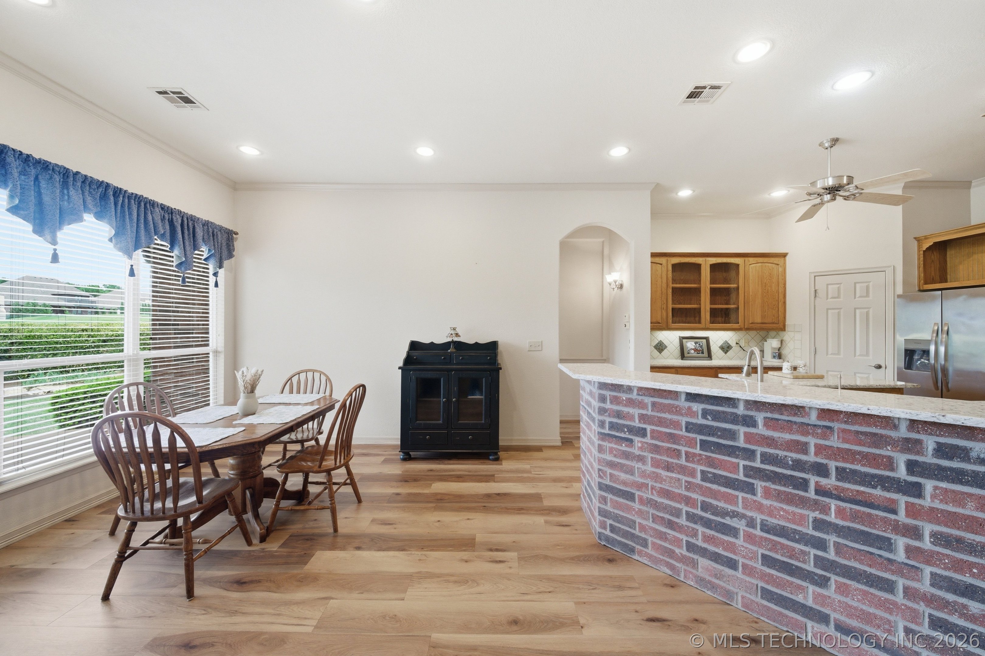 1504 W Trenton Street