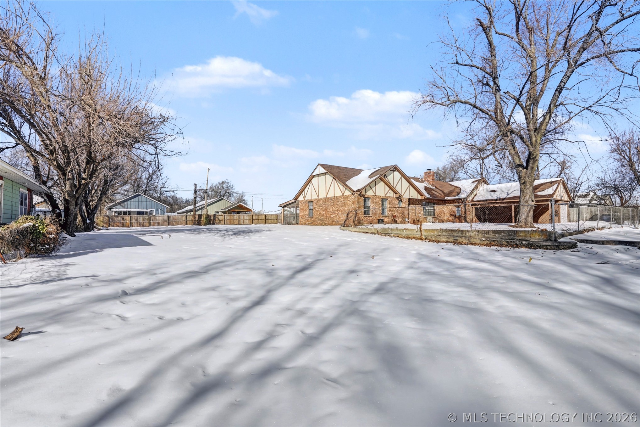 540 N 38th West Avenue