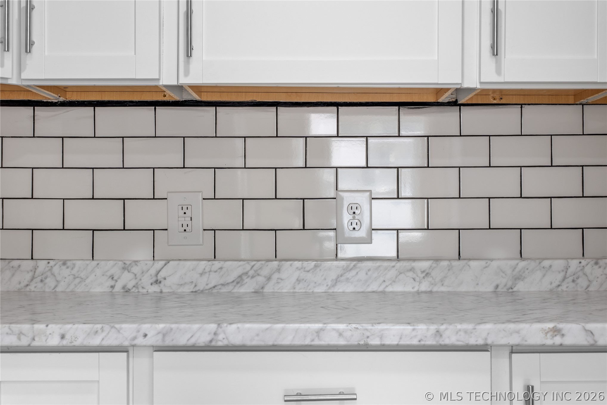 2139 W 46th Place
