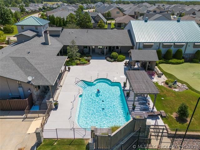 1228 W 85th Court S
