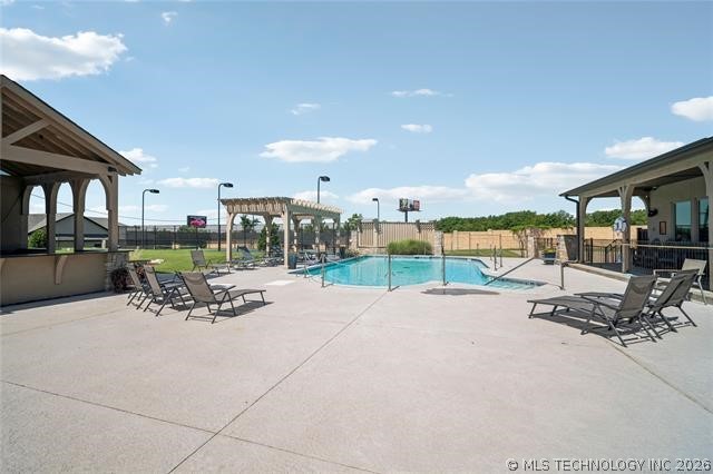 1228 W 85th Court S
