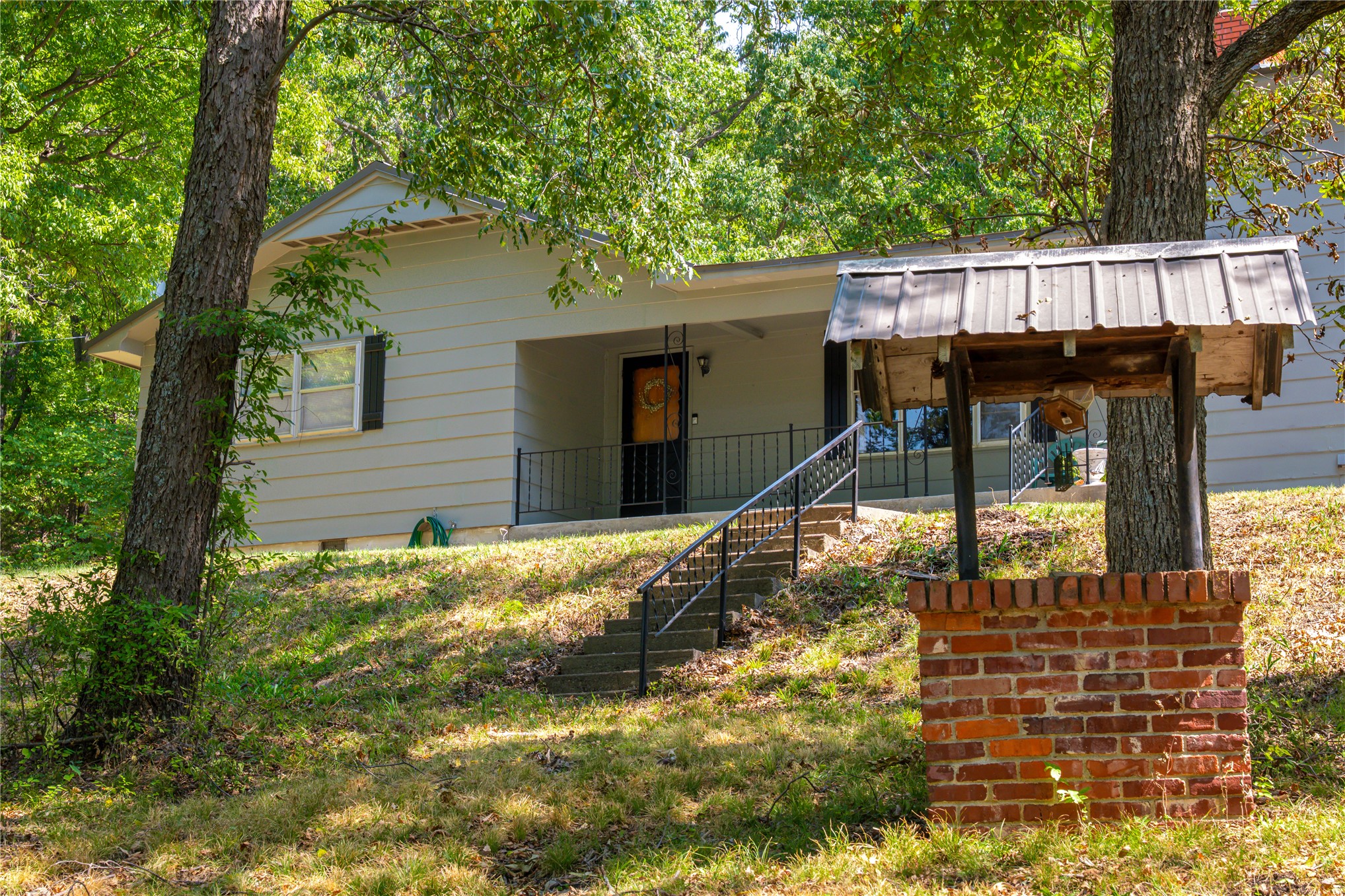 24092 S Black Valley Road