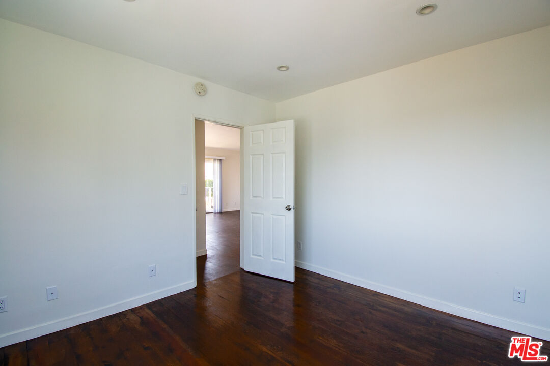 853 18th St Unit: 7