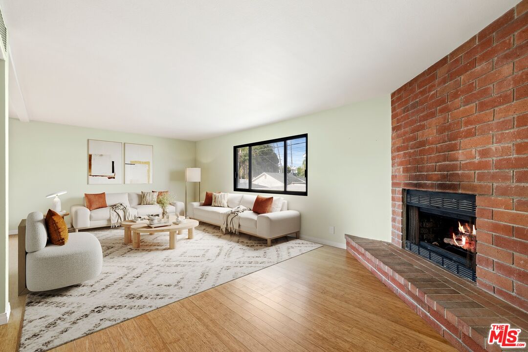 2412 Ocean Ave Unit: 2