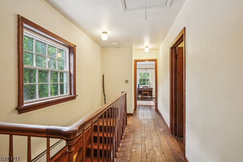 34 Farmersville Rd