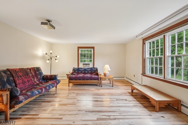 34 Farmersville Rd