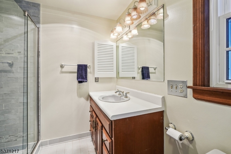 34 Farmersville Rd