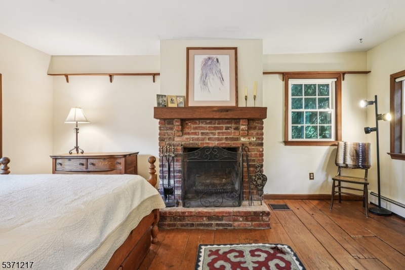 34 Farmersville Rd