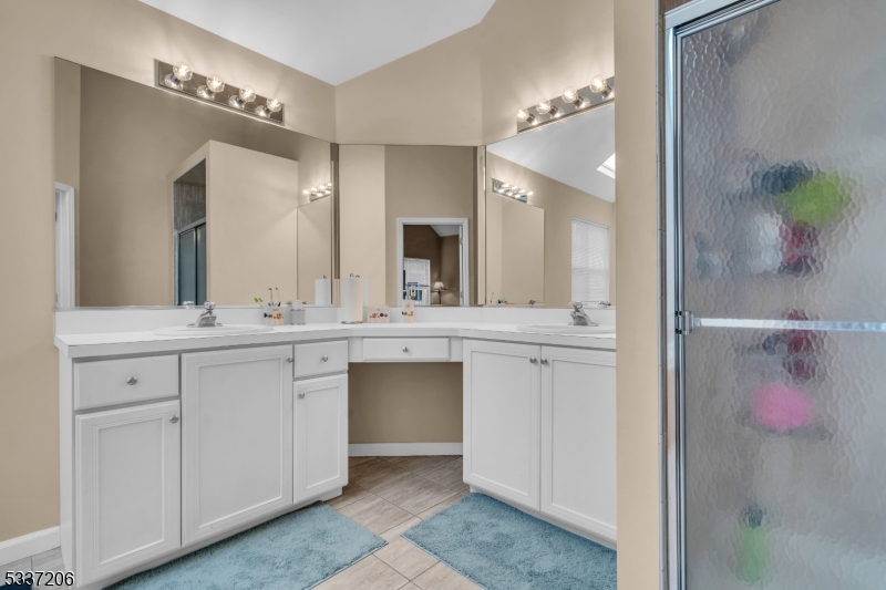 228 Natalie Dr