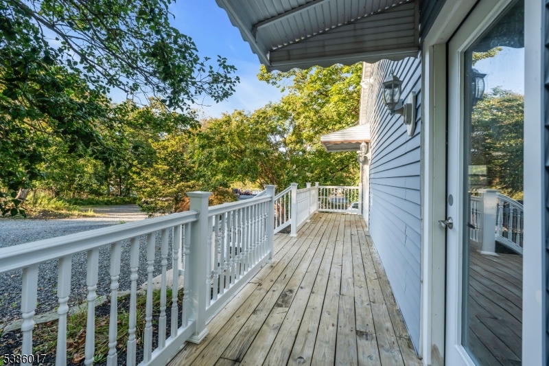 263 Main St
