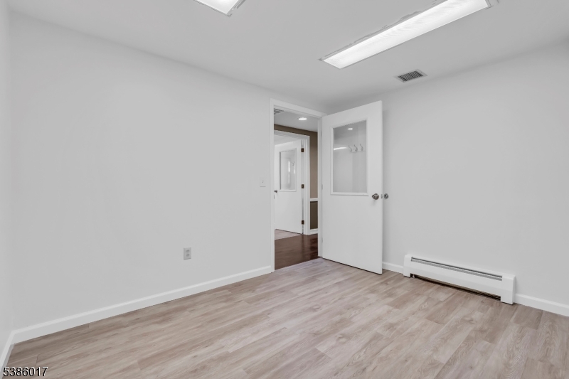 263 Main St