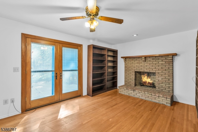 11 Andover Ave