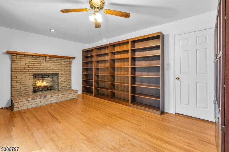 11 Andover Ave