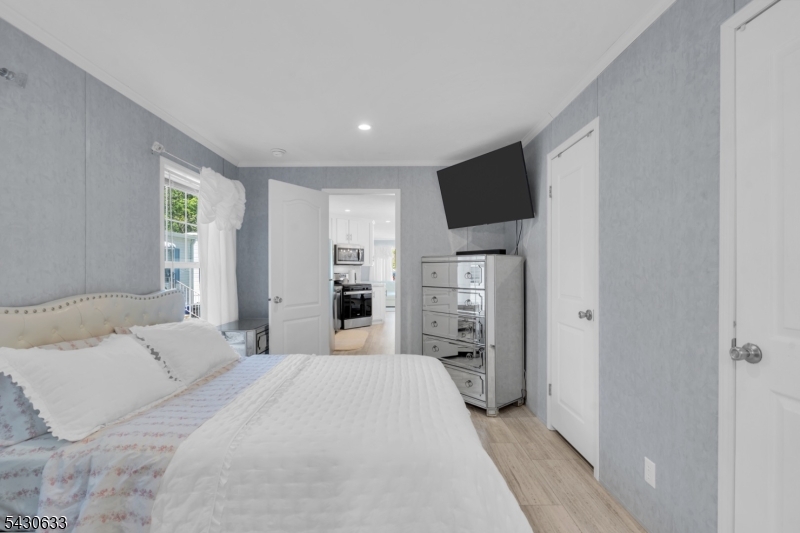 9 White Birch Park