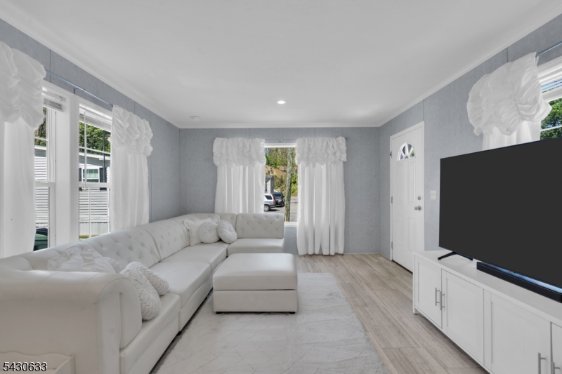 9 White Birch Park