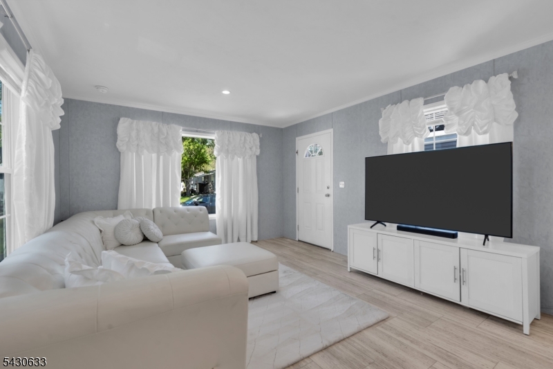 9 White Birch Park