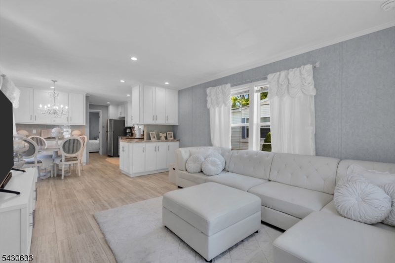 9 White Birch Park