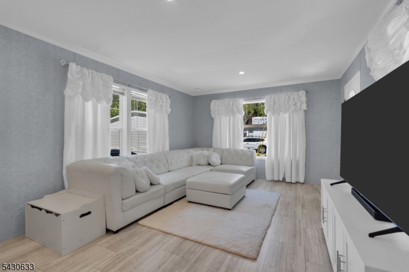 9 White Birch Park