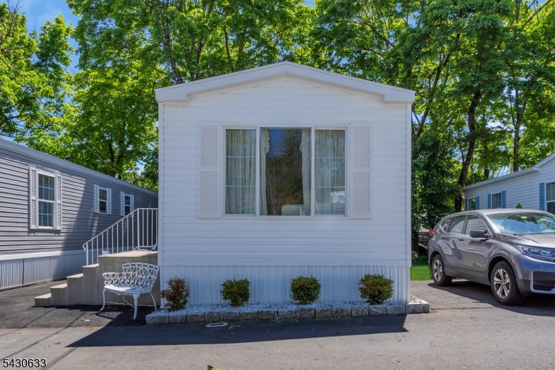 9 White Birch Park