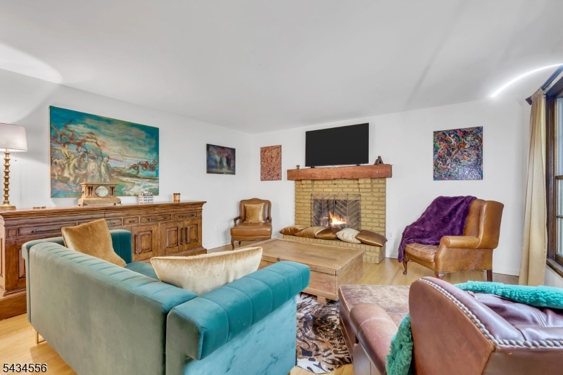 32 Cherryville Hollow Rd