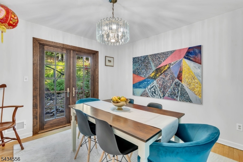 32 Cherryville Hollow Rd