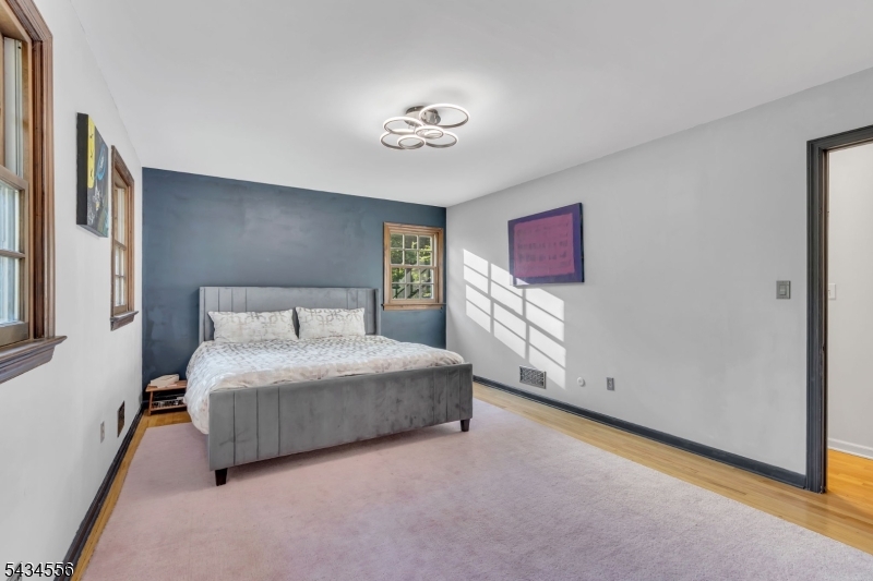 32 Cherryville Hollow Rd