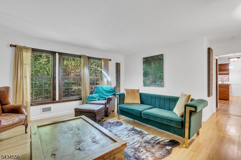 32 Cherryville Hollow Rd