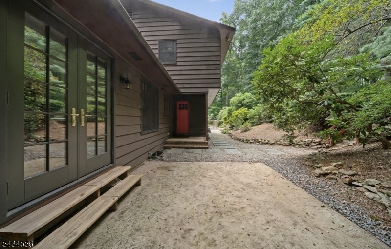 32 Cherryville Hollow Rd