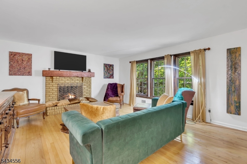 32 Cherryville Hollow Rd