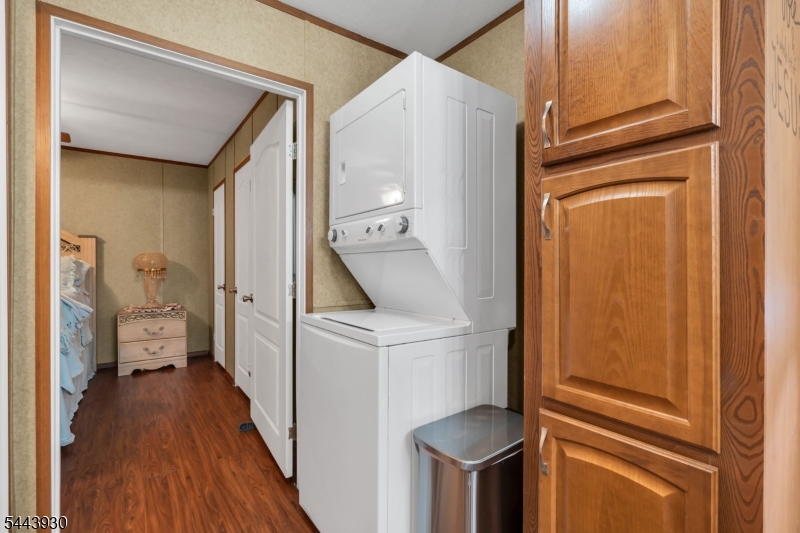 1 White Birch Park