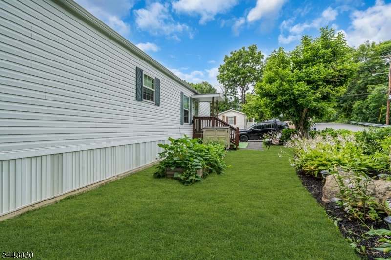 1 White Birch Park