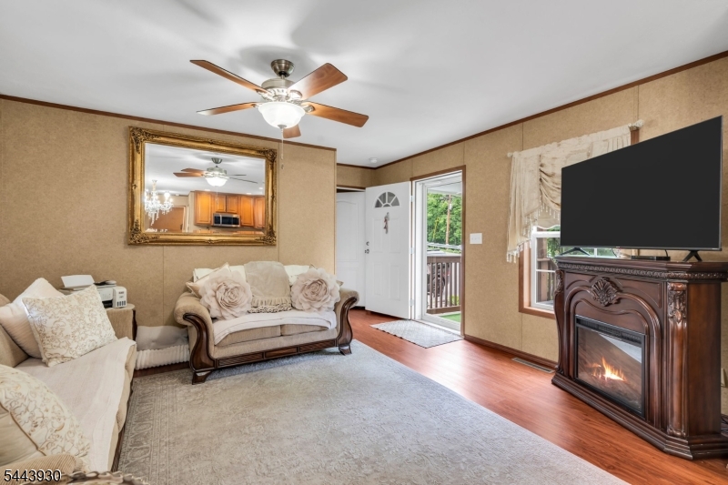 1 White Birch Park