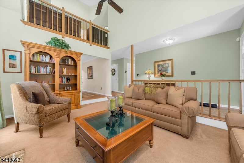 753 Vanessa Ln