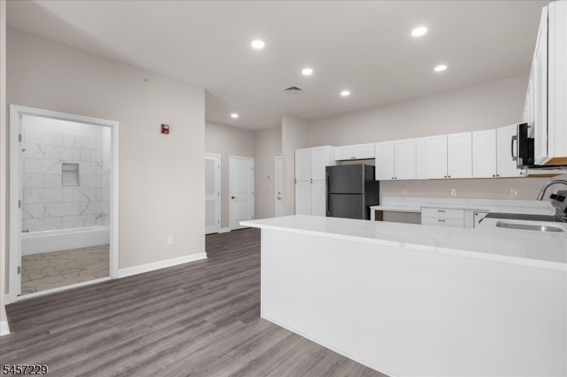 1 Main St 1A