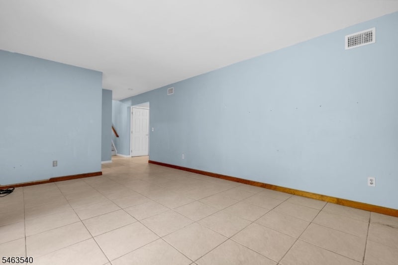 126 Timothy Pl