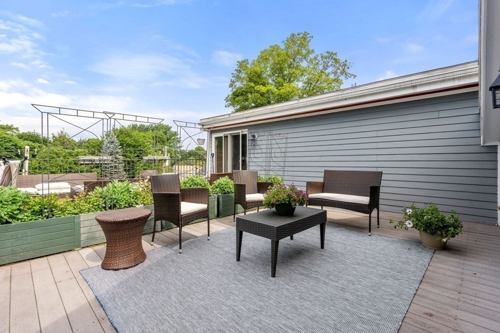 112 Academy Hill Rd # 4