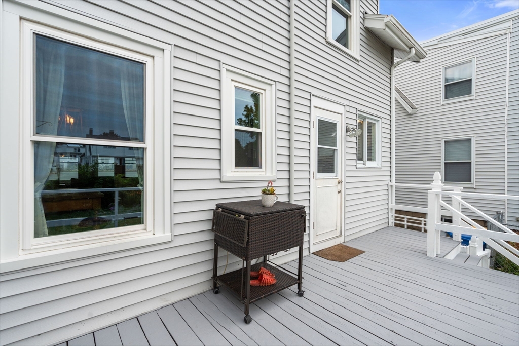 60 Grand View Ave