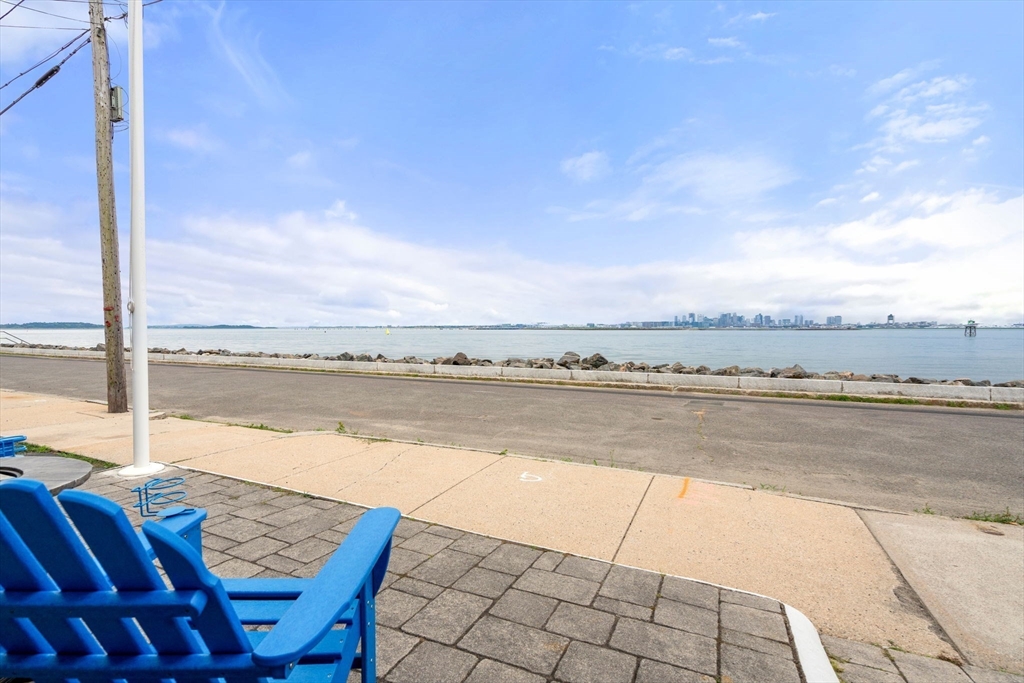 60 Grand View Ave