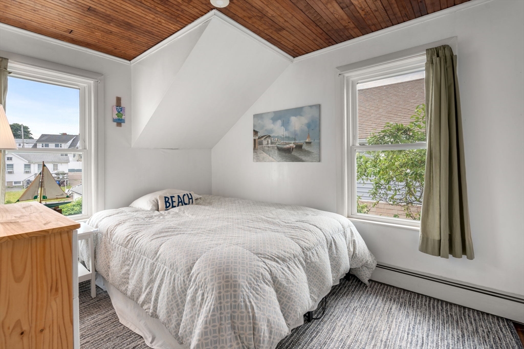 60 Grand View Ave