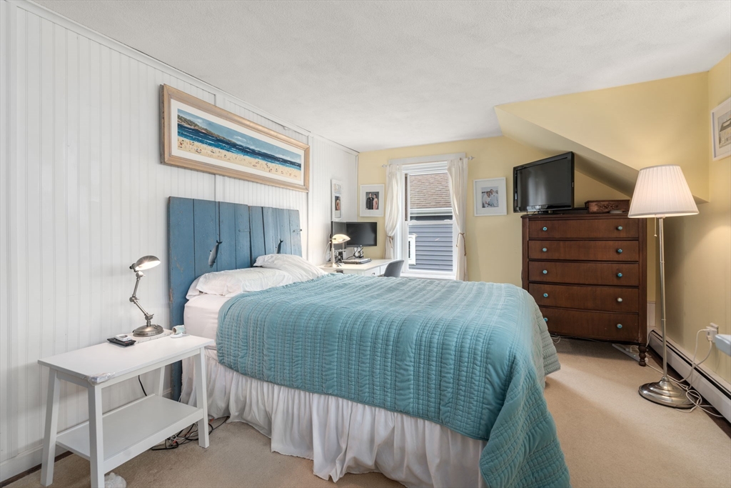 60 Grand View Ave