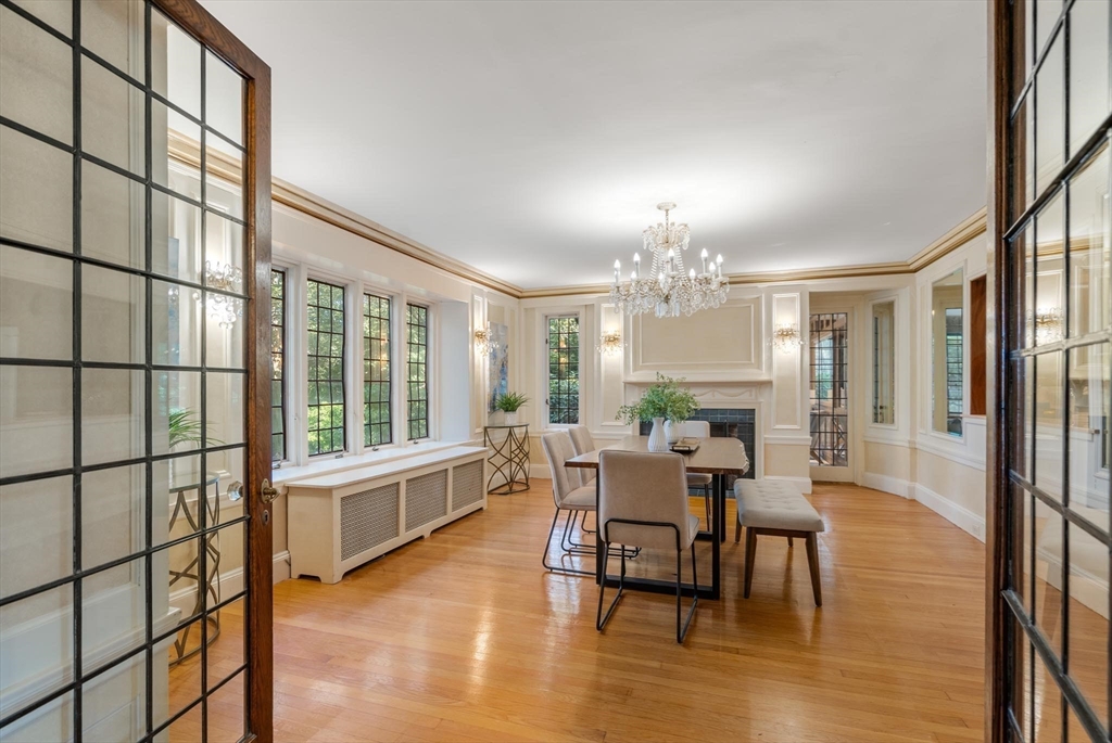 20 Beacon St