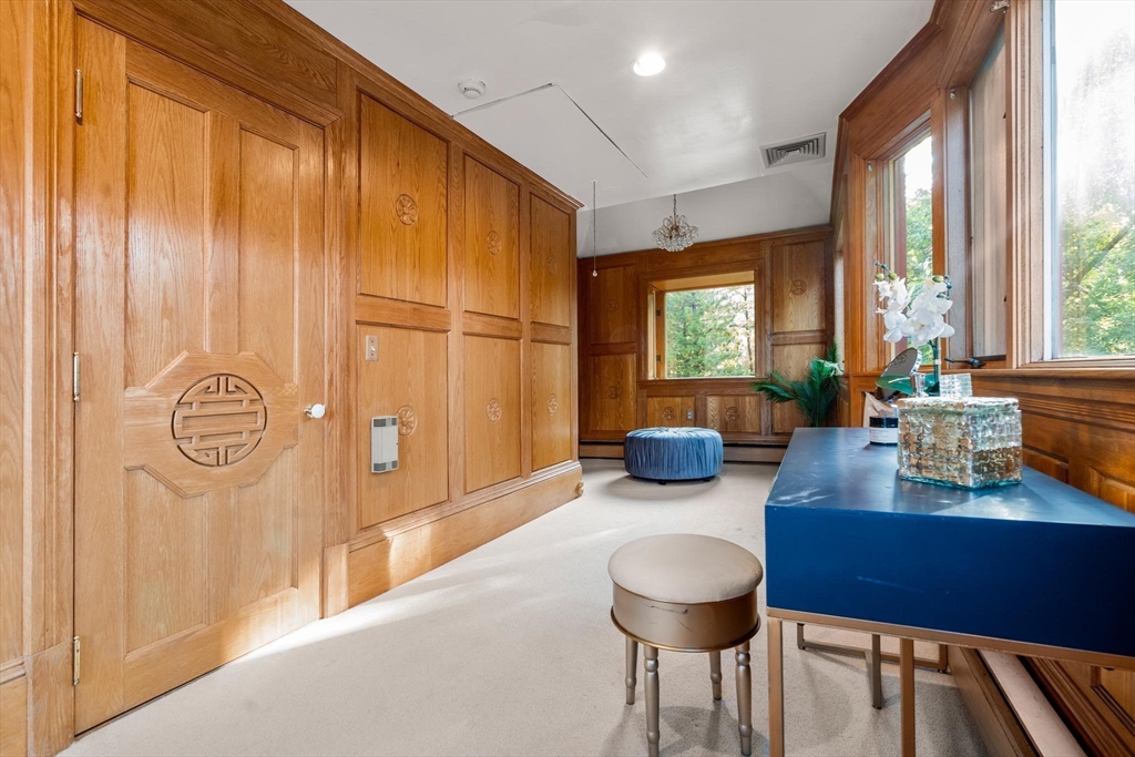 20 Beacon St