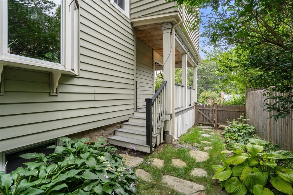 46 Fairview St
