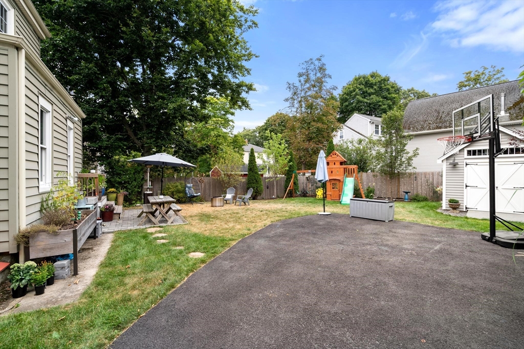 46 Fairview St