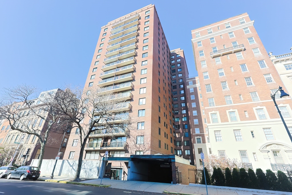 180 Beacon St # 3G